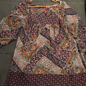 Women’s peasant blouse